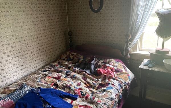 Selling Old Dolls On eBay As Collectibles