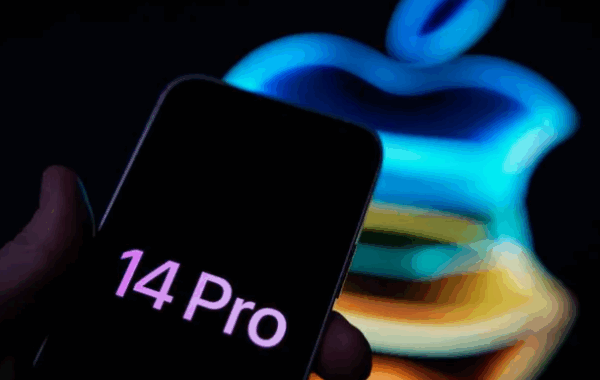 Sell Your Old iPhone Before It’s Too Late
